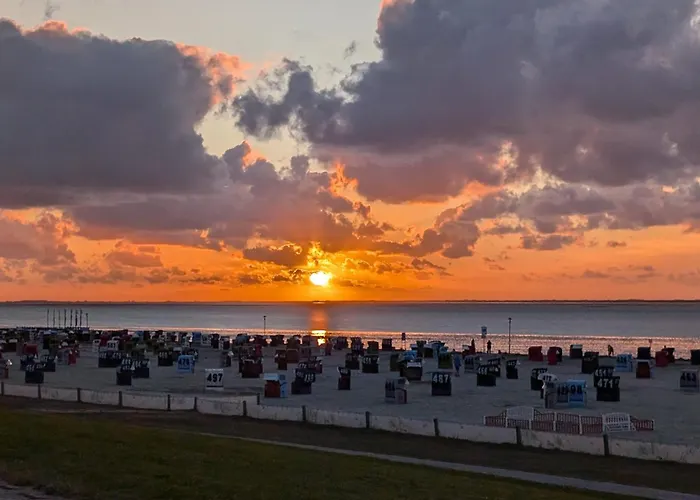 Plaggenburg- Kleine Grosse Lägenhet Aurich